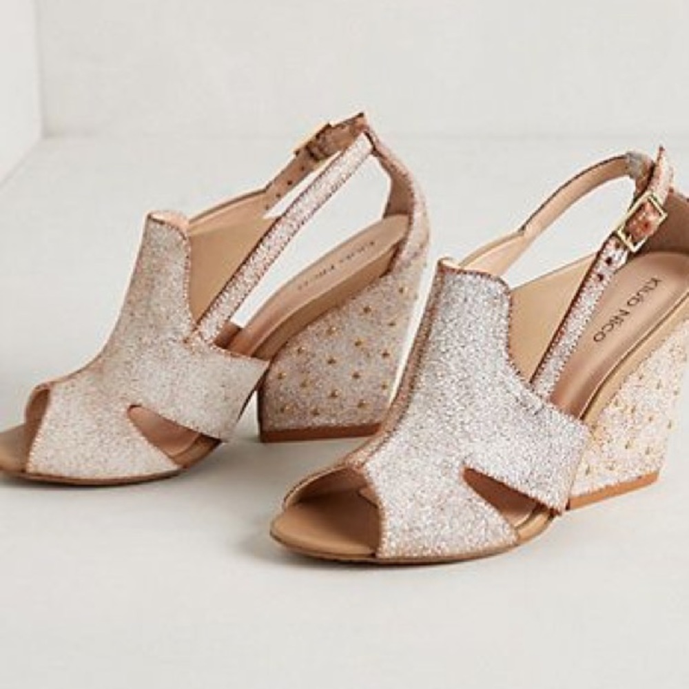 Anthropologie Klub Nico Kris cutout wedges