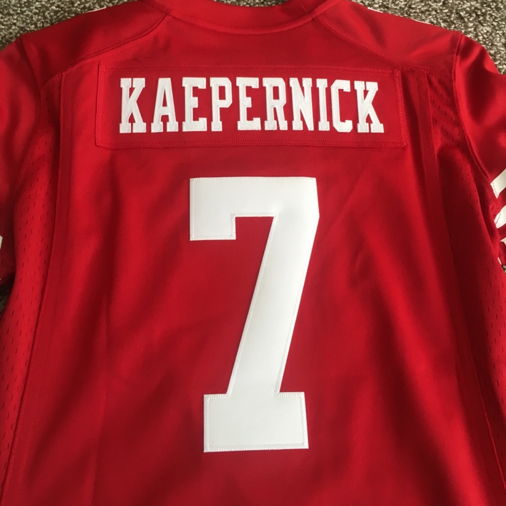 BNWT Nike Stitched Kaepernick Jersey