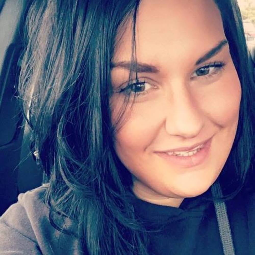 Meet your Posher, Ashley