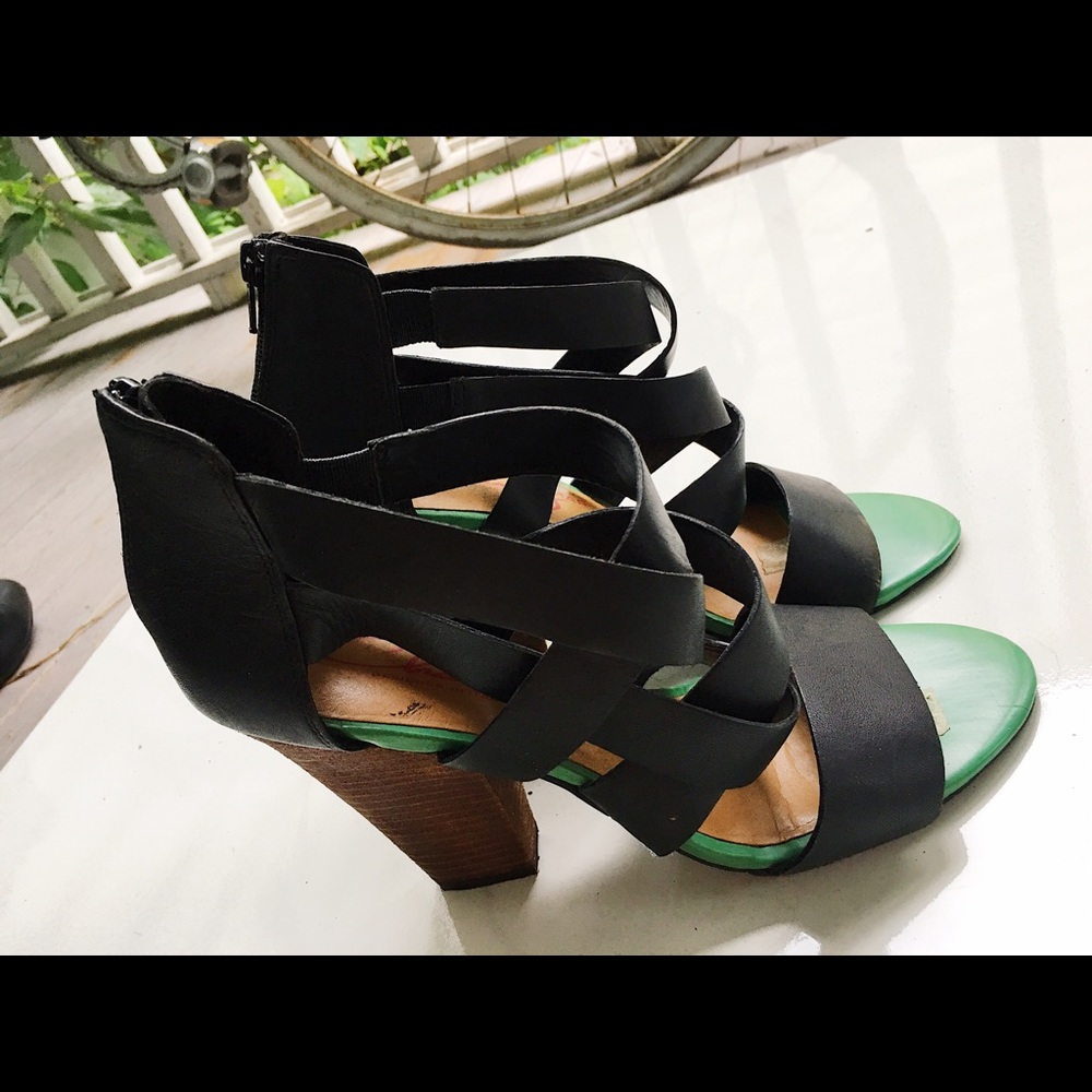 Charly Amar Leather Heels Sandals NEW never worn