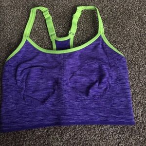 Old Navy Sports Bra Size M