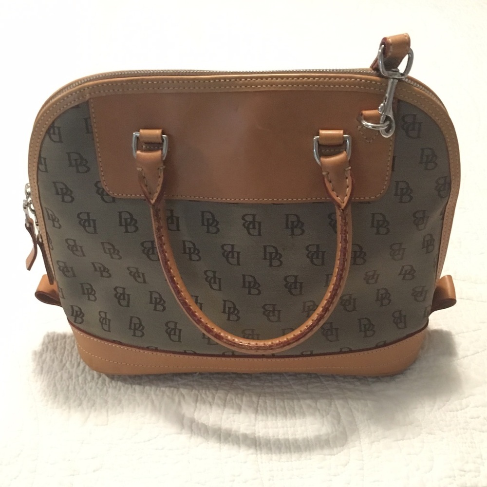 Dooney & Bourke