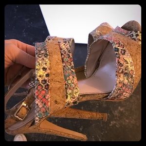 Snakeskin Vince camuto colorful print sandals