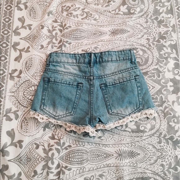Ripped Denim Shorts - Picture 3 of 8