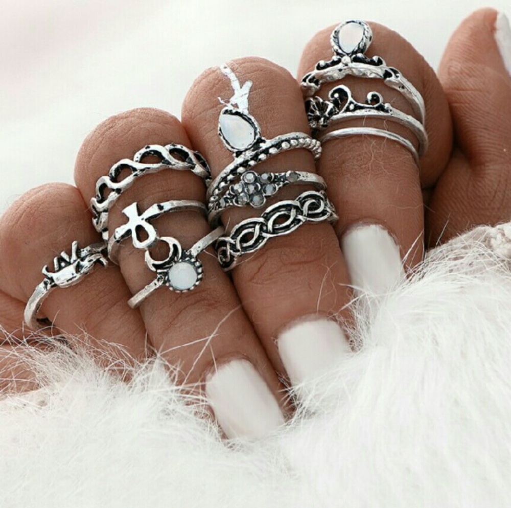 10 pcs bohemian ring set NWOT