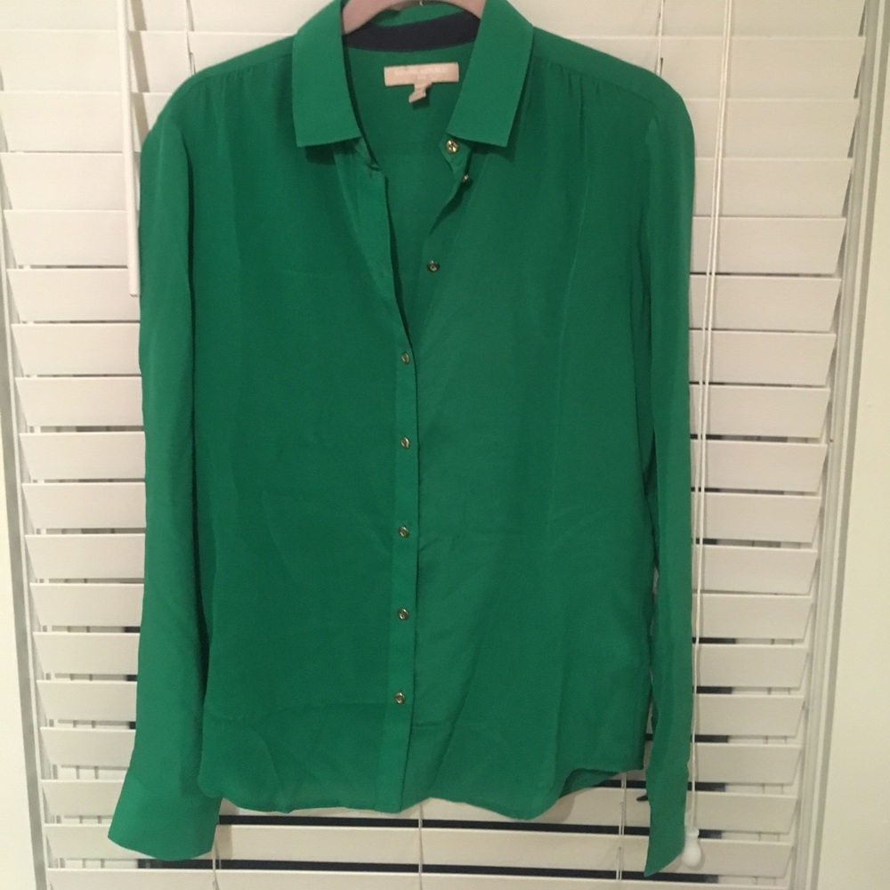 Banana Republic Silk emerald green blouse