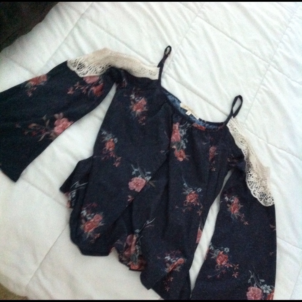 Cute baby doll flowery top