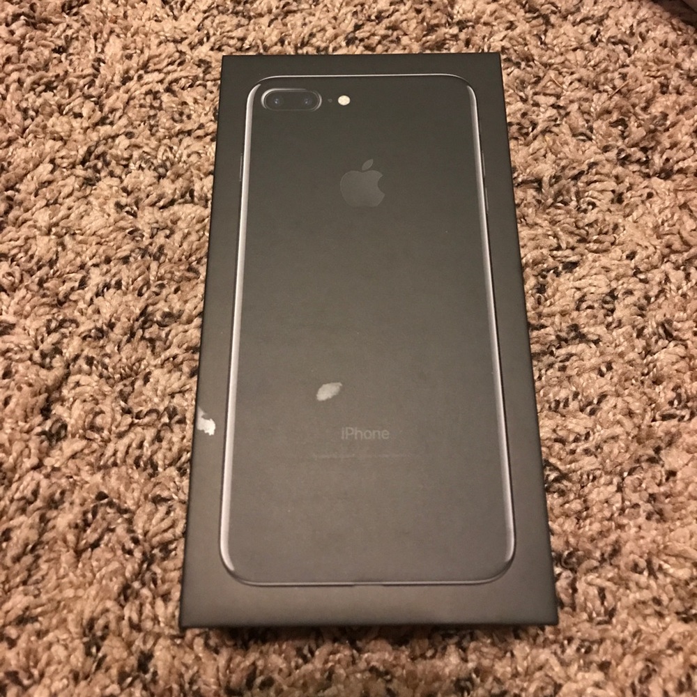 Box for IPhone 7 plus 128GB