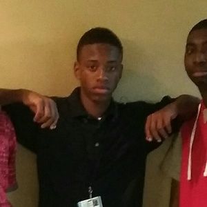 Meet your Posher, Marlon