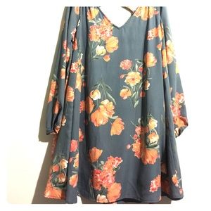 ‼️SALE‼️ NWT Peach Love floral dress