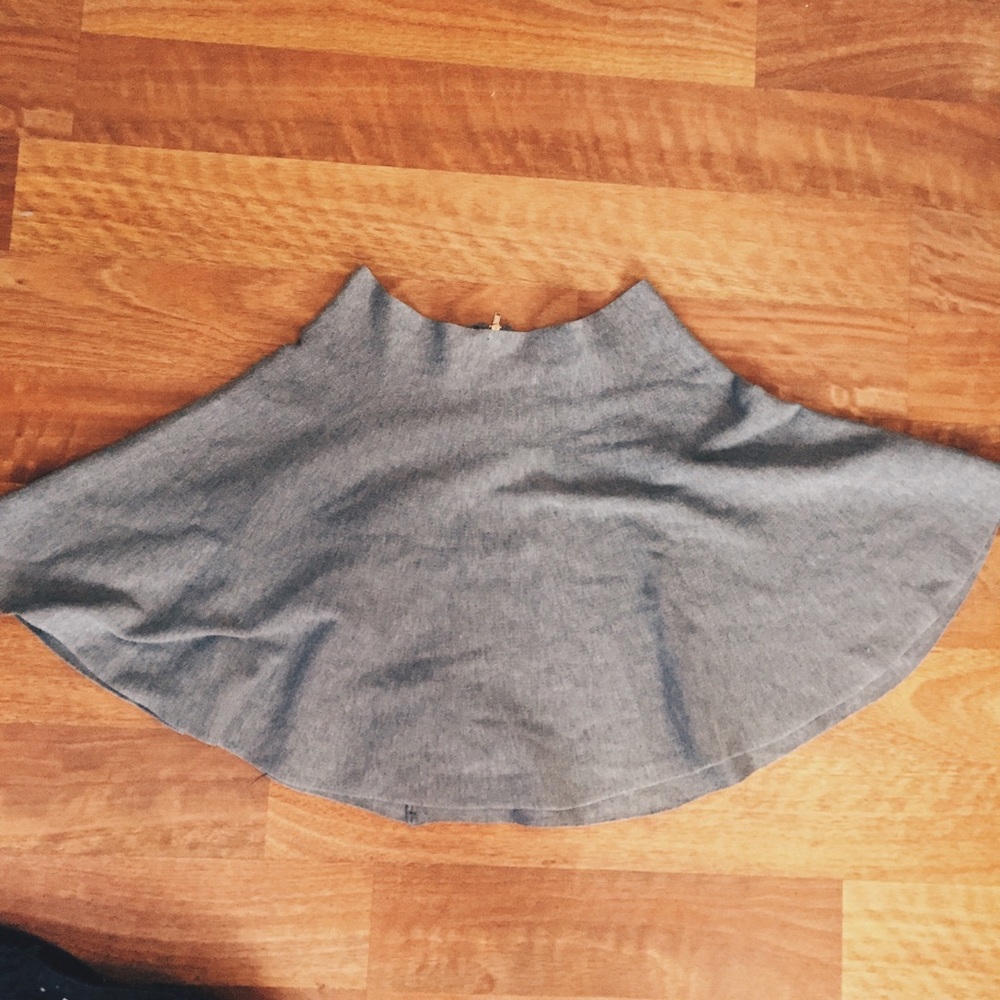 Cute soft gray skater skirt