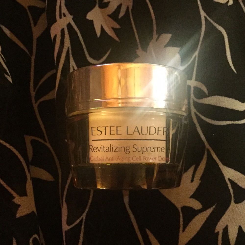 Estee Lauder Power Creme