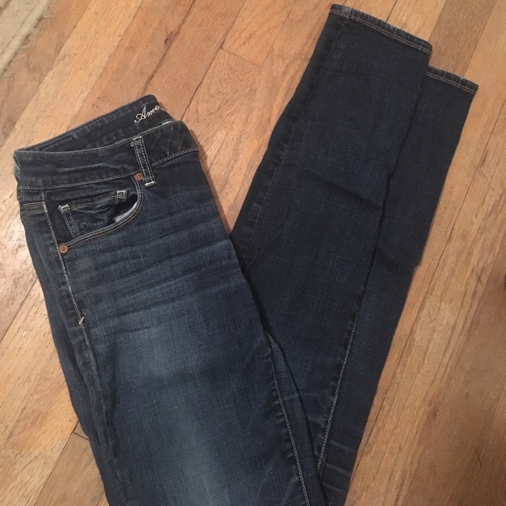 American Eagle skinny jeans