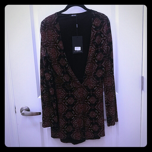 Deep V Long Sleeve Romper - Picture 1 of 1