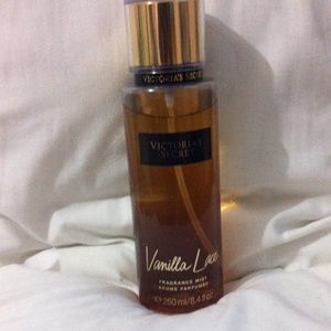 Victoria's Secret fragrance mist!