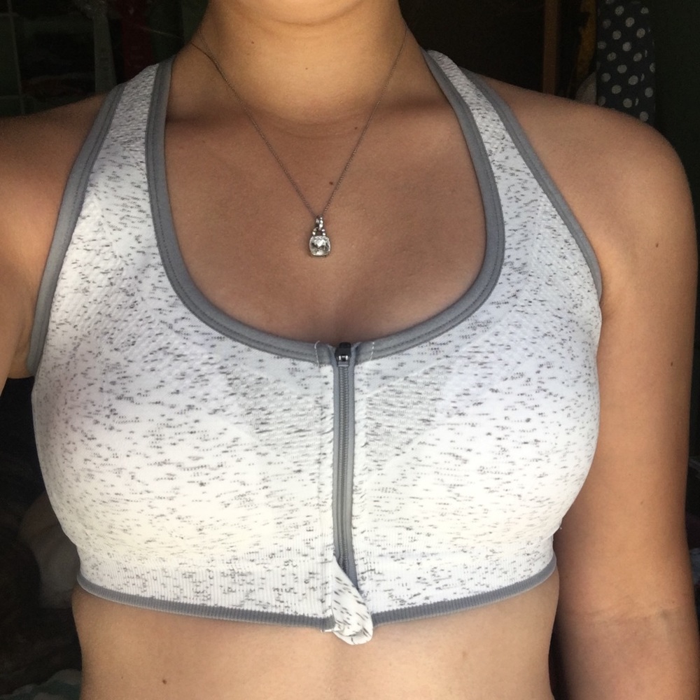 White zip up sport bra