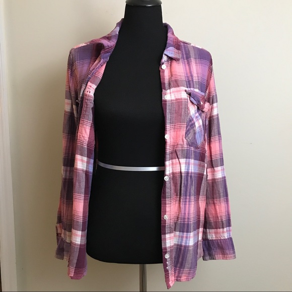 AEO Girlfriend Button Down Shirt - Picture 2 of 7