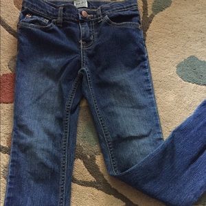 Girls size 8 skinny jeans.