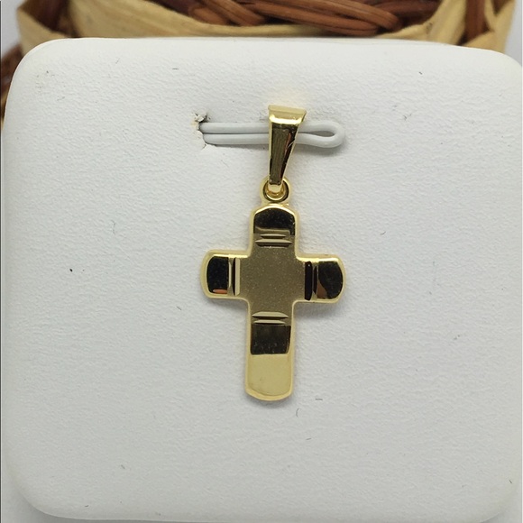 14K Yellow Gold Small Reversible Crucifix Pendant