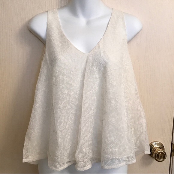(Small) Paisley Crochet Lace Tank Top - Picture 3 of 5