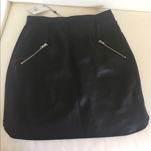 Faux leather mini skirt
