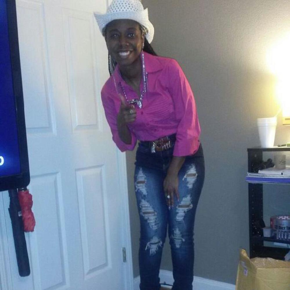 Meet your Posher, Rosa