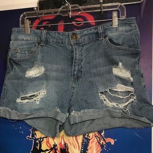Forever 21 Plus Size shorts