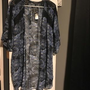 Express blue and back Beach kimono