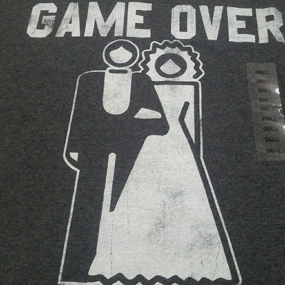 T-shirt - Picture 2 of 3