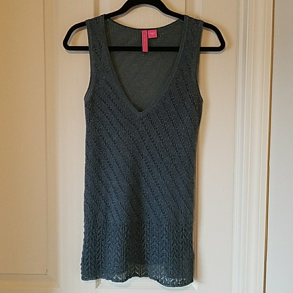 CHARLOTTE TARANTOLA knit top. Sz L. Like NEW 😄