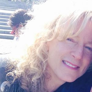 Meet your Posher, Dawn