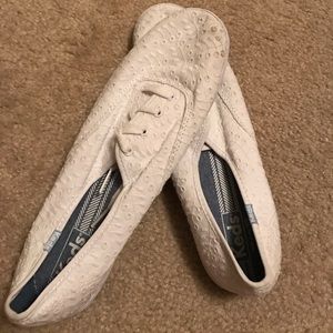 Keds White Eyelet Sneakers- SIZE 11