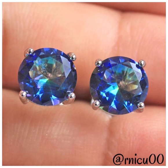 🔹Last 1!🔹8mm Blue Mystic Topaz Stud Earrings! - Picture 2 of 5