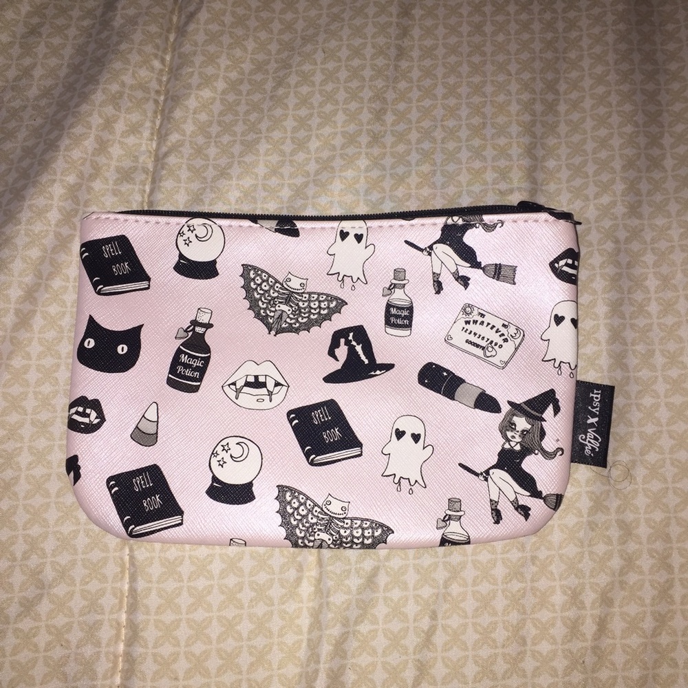 Light Pink Halloween Print Makeup Bag