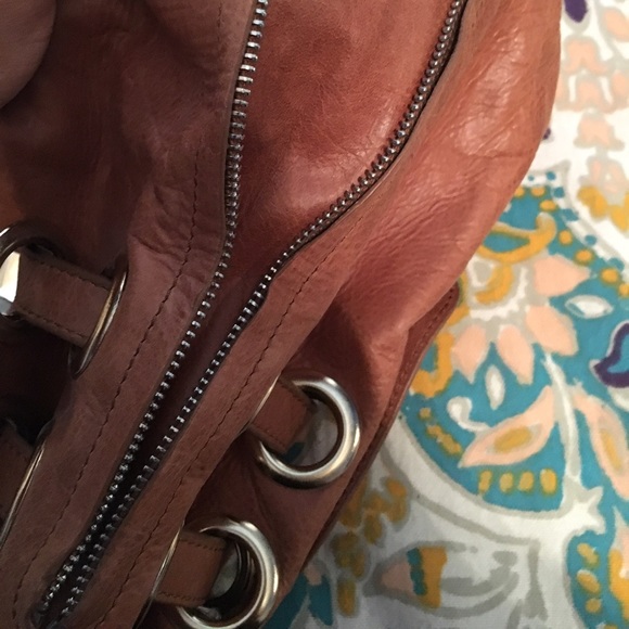 Jimmy Choo - Picture 3 of 6