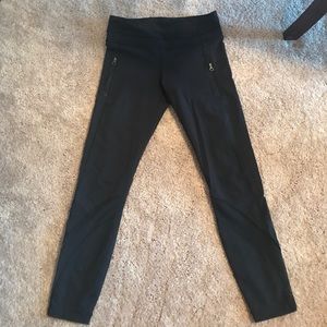 Lululemon 7/8 pants black