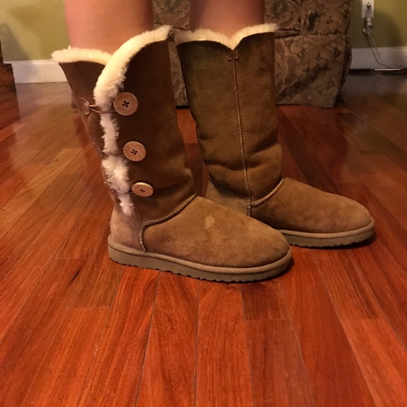 UGG boots - Picture 4 of 4