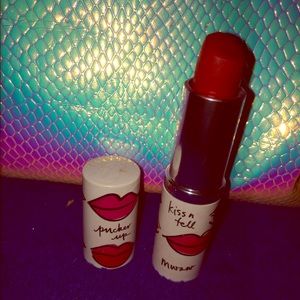 Clinique red lipstick