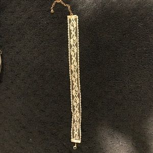 White lace choker