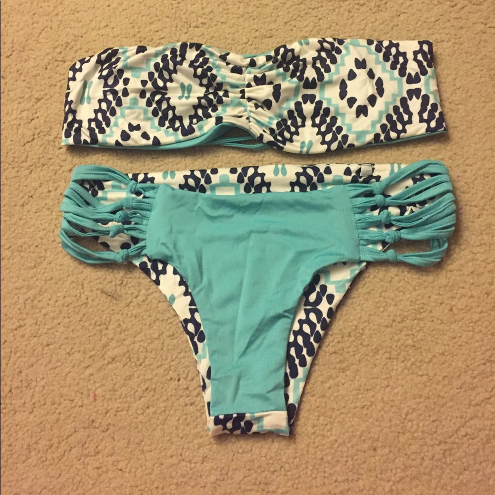 Bathing suit