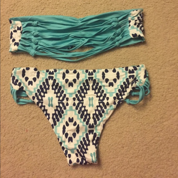 Bathing suit - Picture 2 of 2