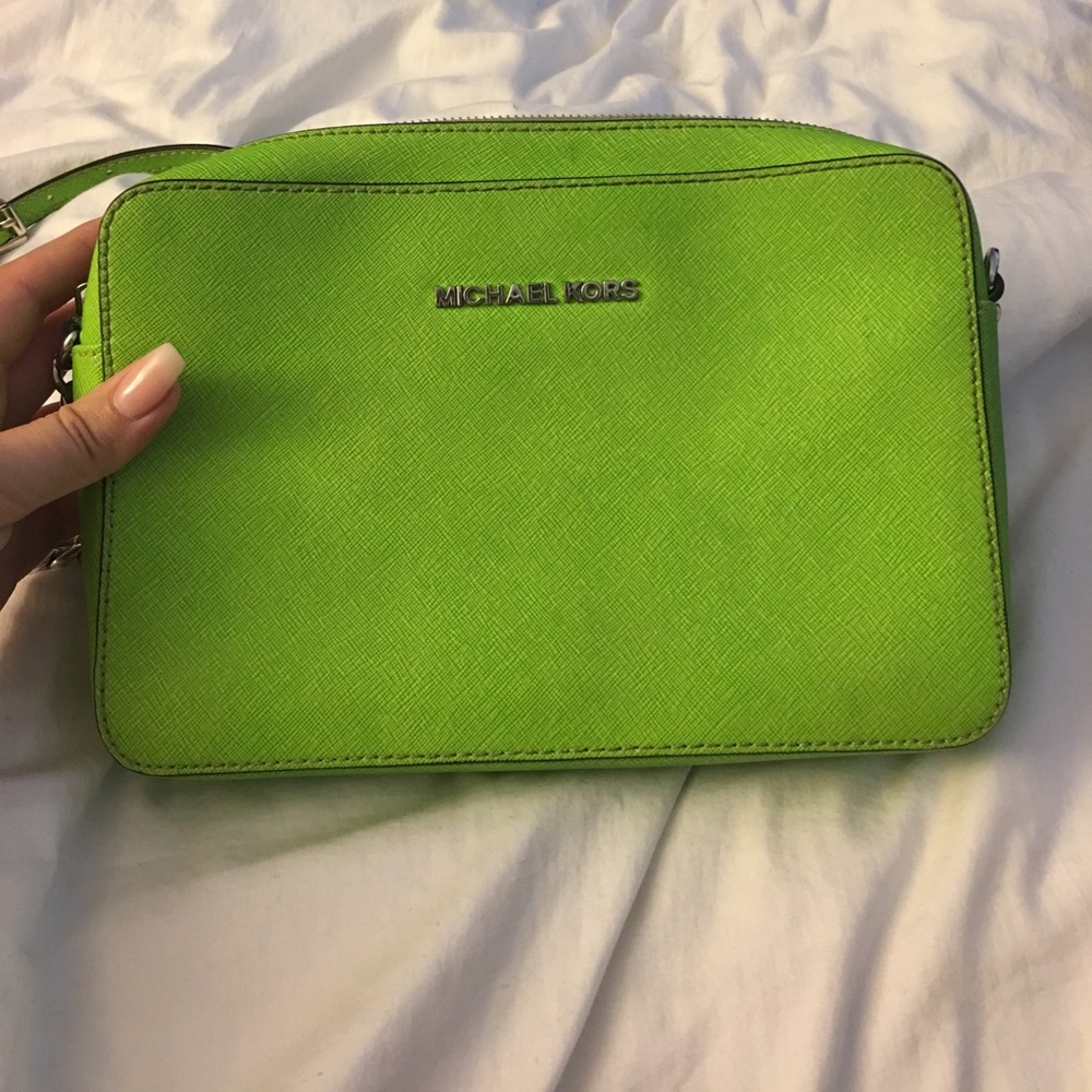 Michael Kors Lime Green Crossbody bag 💚