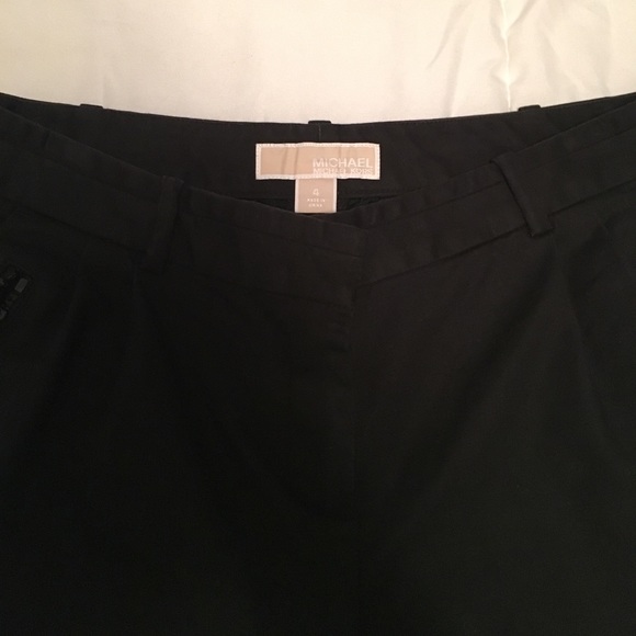 Michael Kors Shorts - Picture 2 of 3