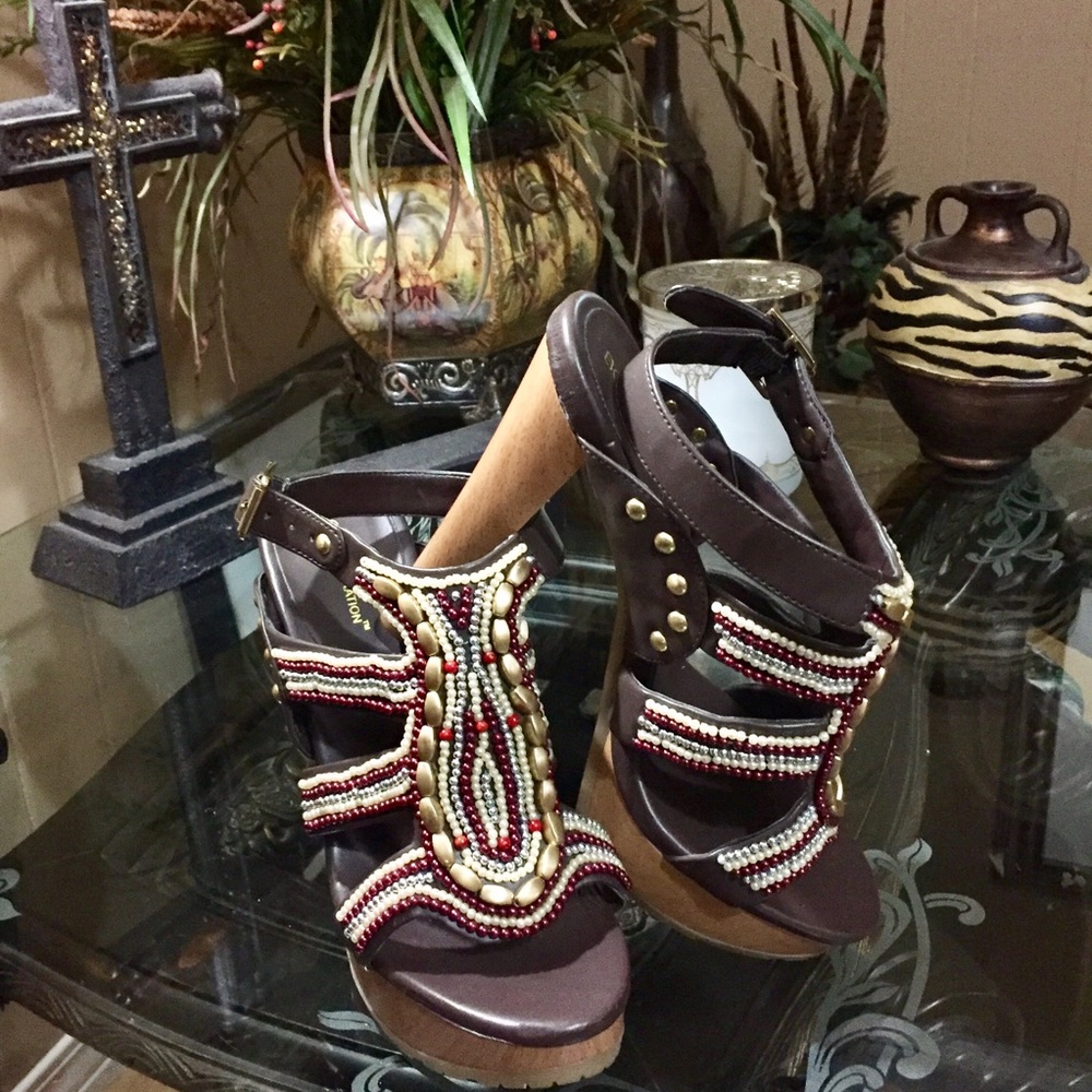 💥BCBG HIGH HEEL💥