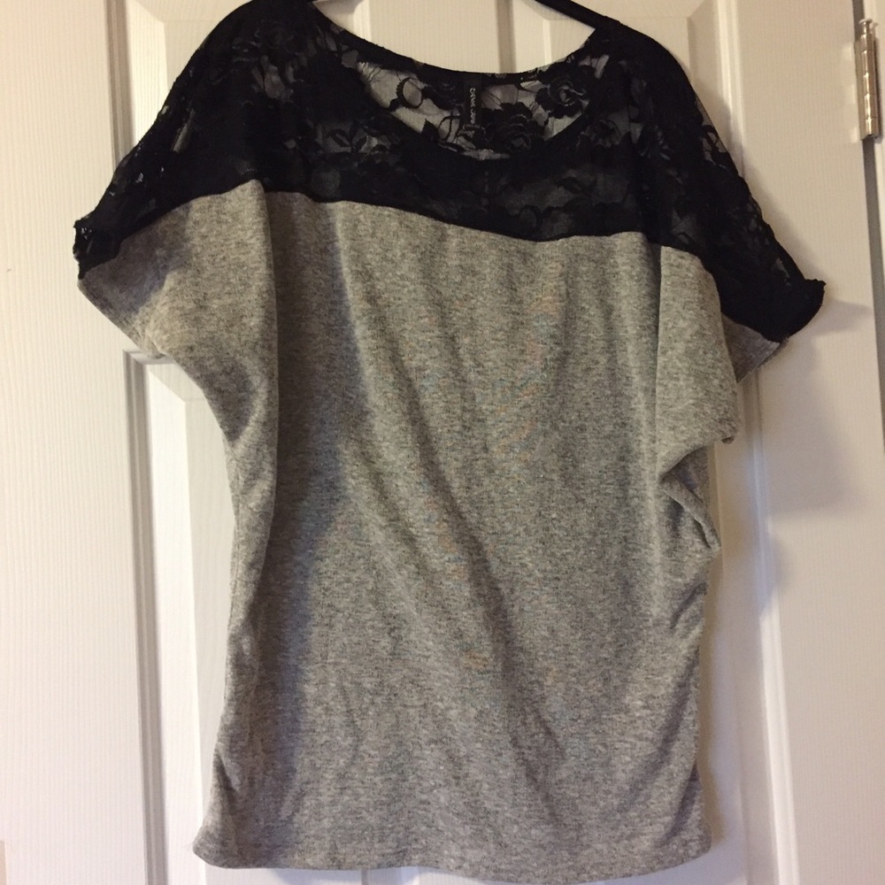 Dolman style sleeve shirt with lace