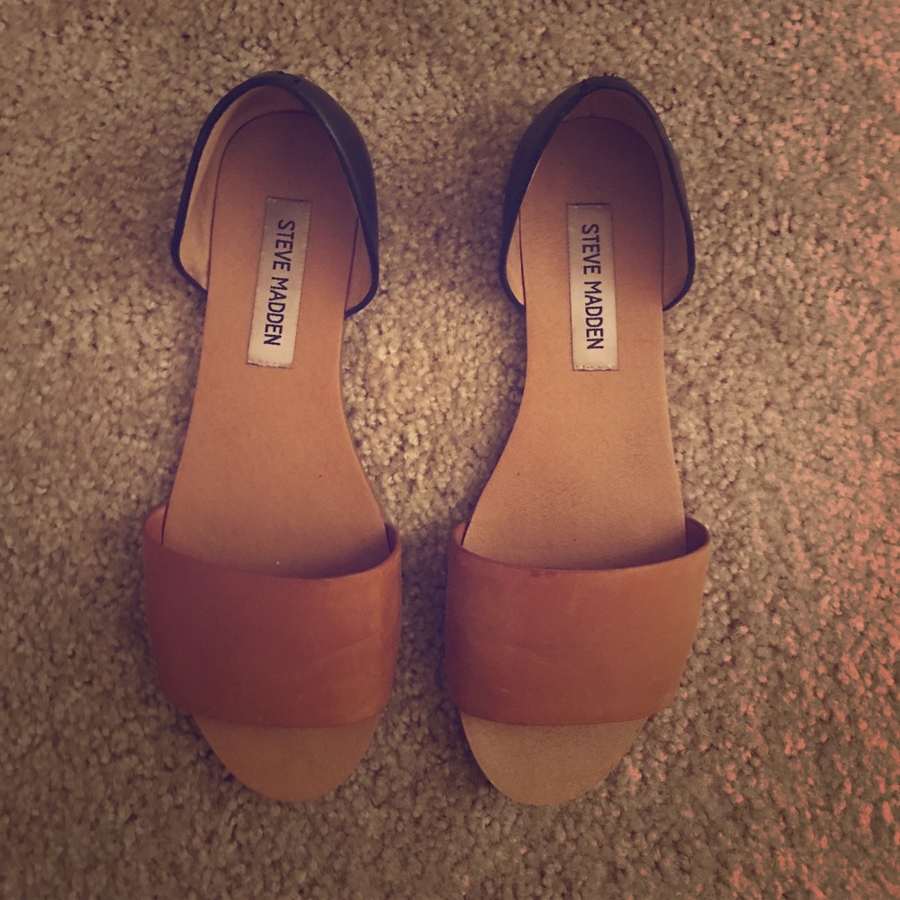 Steve Madden Flat Sandals