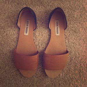 Steve Madden Flat Sandals