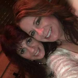 Meet your Posher, Dee