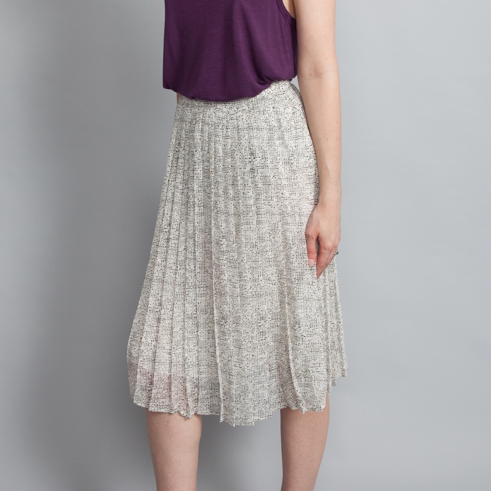 H&M Black and White Dot Pleated Midi Skirt