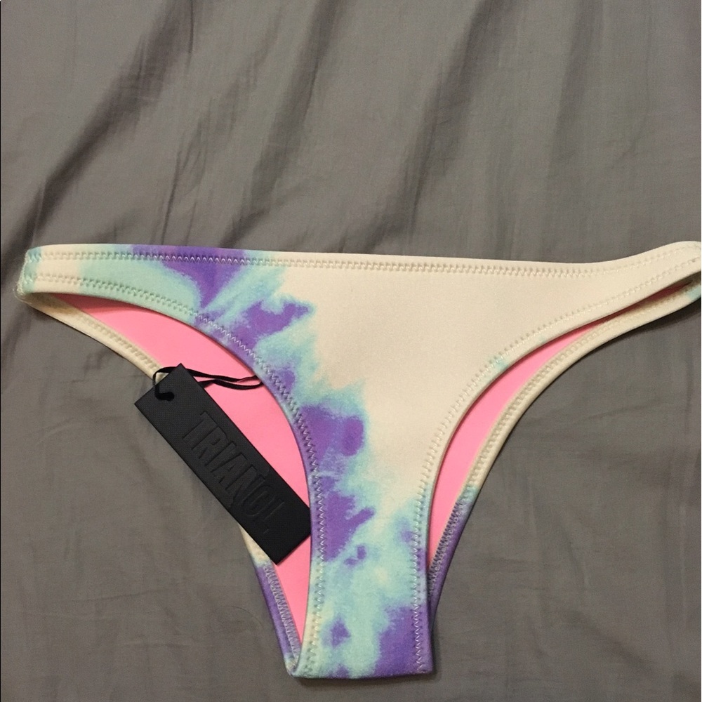 🚫SOLD ON Ⓜ️bikini bottoms🚫